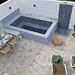 Poolhouse Estrelasdourada *