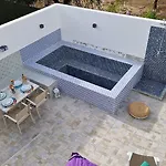 Poolhouse Estrelasdourada