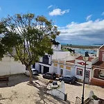 Poolhouse Estrelasdourada Apartman