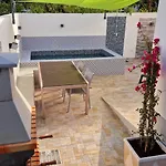 Poolhouse Estrelasdourada *