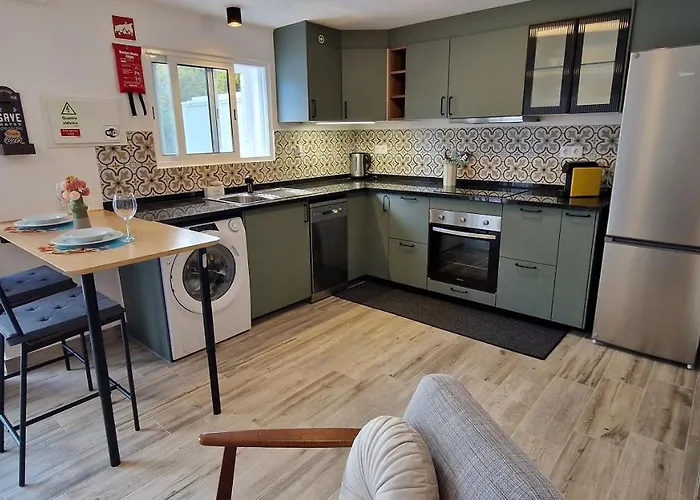 Poolhouse Estrelasdourada דירה *