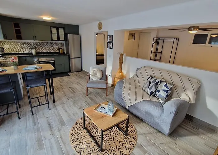 Poolhouse Estrelasdourada דירה *