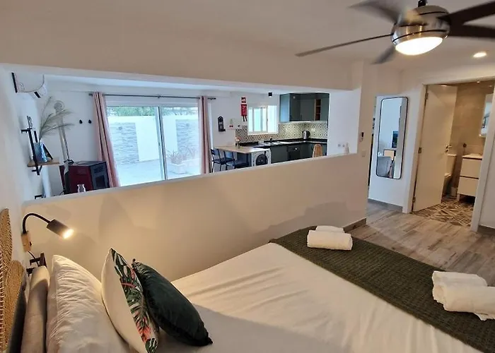 דירה Poolhouse Estrelasdourada