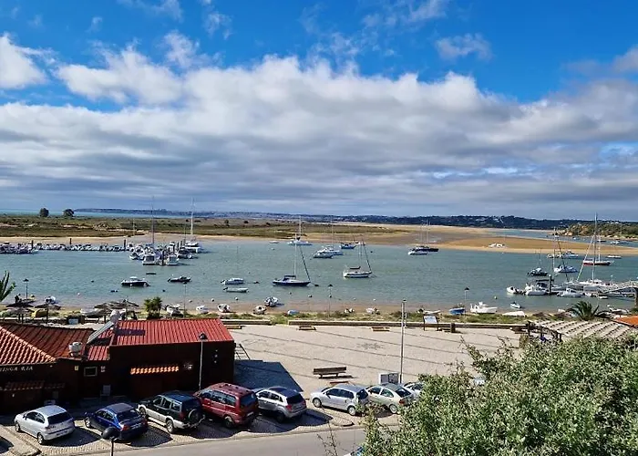 דירה Poolhouse Estrelasdourada אלבור