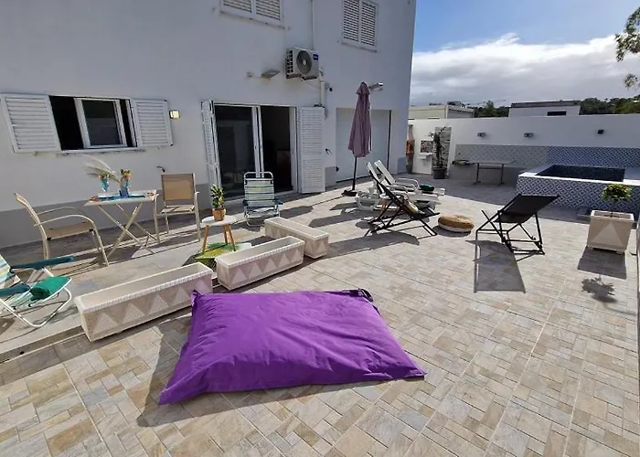 דירה Poolhouse Estrelasdourada אלבור