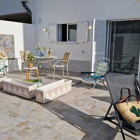 Apartment Pool House Estrelas Dourada