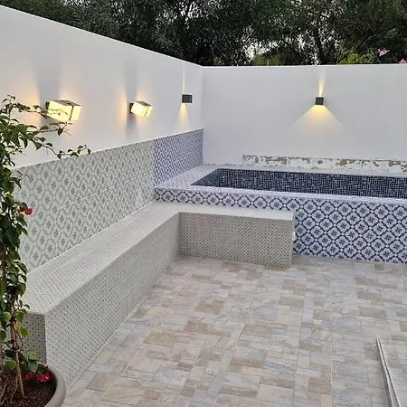 Poolhouse Estrelasdourada Apartment Alvor