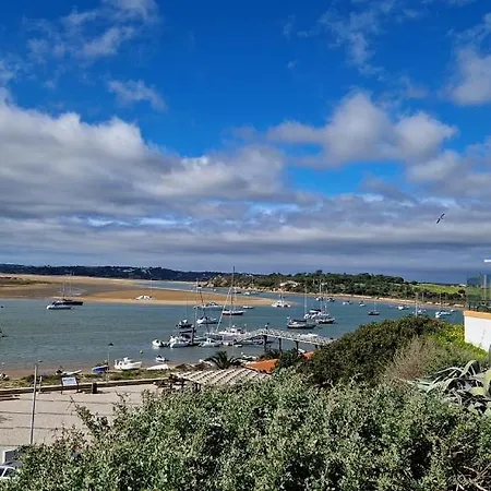 Poolhouse Estrelasdourada *