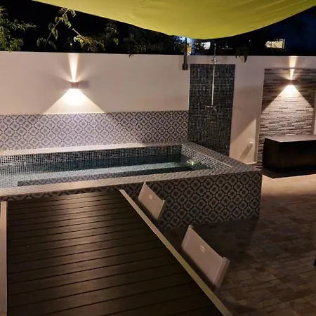 Poolhouse Estrelasdourada * 阿尔沃尔