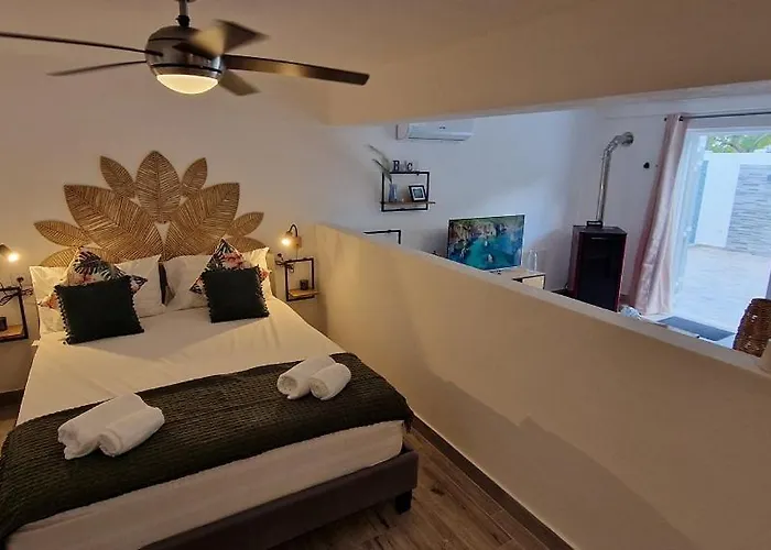 Poolhouse Estrelasdourada