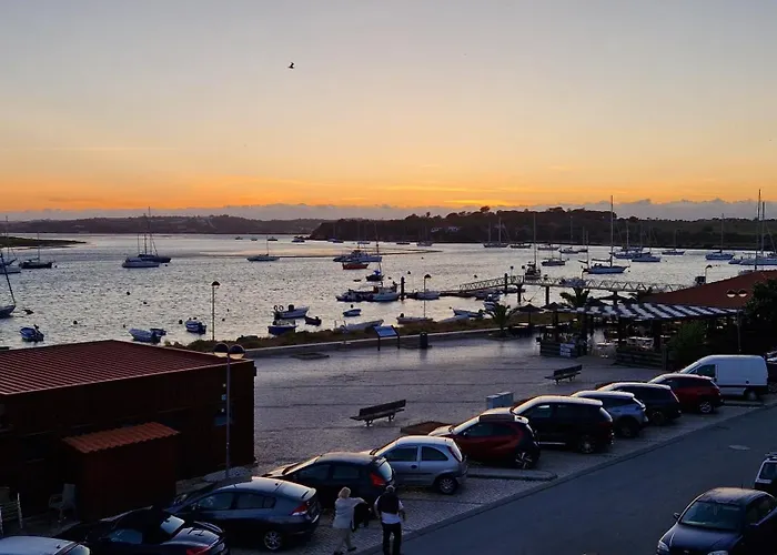 Poolhouse Estrelasdourada Daire