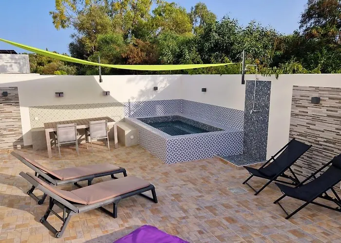 Poolhouse Estrelasdourada Alvor